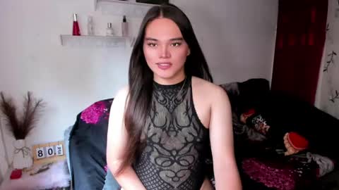 ts_lovelicious online show from 12, 4, 2026