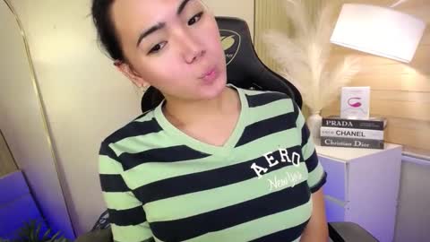 Snapshot of ts_marthapooker chatting on 27, 12, 2024 Martha The Pooker online show from 27, 12, 2024