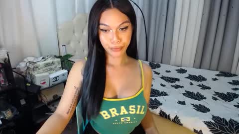 Snapshot of ts_tatiana chatting on 11, 12, 2024 billie online show from 11, 12, 2024