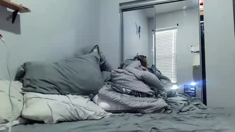 Amber White online show from 10, 3, 2025