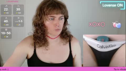Snapshot of tsellieryder chatting on 20, 7, 2026 Ellie Ryder online show from 20, 7, 2026