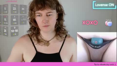 Snapshot of tsellieryder chatting on 22, 7, 2026 Ellie Ryder online show from 22, 7, 2026