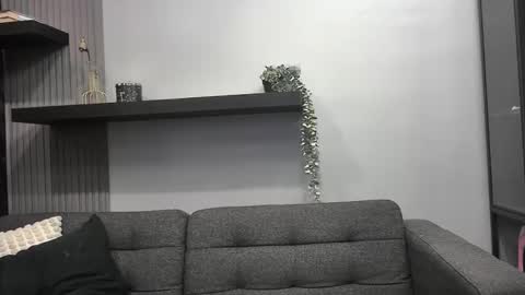 Lexi Longg online show from 3, 2, 2026