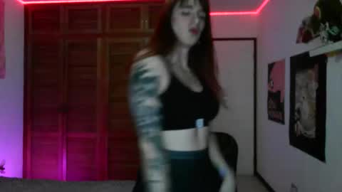 Snapshot of tslucifer chatting on 17, 12, 2025 Luisa Fernndez online show from 17, 12, 2025