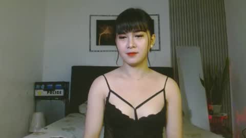 Bella Ratbu online show from 24, 1, 2025