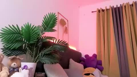 Bella Ratbu online show from 4, 2, 2026