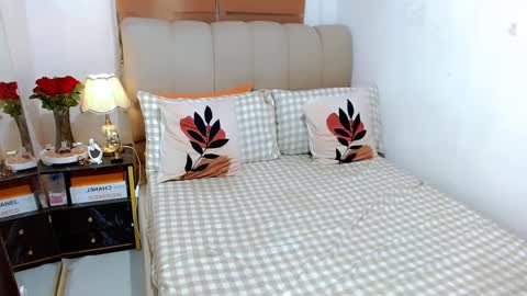 Snapshot of tspearlofasia chatting on 1, 2, 2025 Graciella online show from 1, 2, 2025