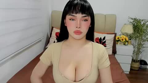 Snapshot of tspearlofasia chatting on 15, 9, 2025 Graciella online show from 15, 9, 2025