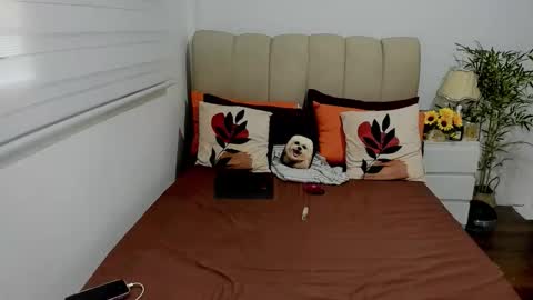 Snapshot of tspearlofasia chatting on 4, 10, 2025 Graciella online show from 4, 10, 2025