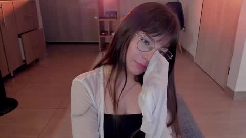 Snapshot of tsukys_spell chatting on 18, 1, 2025 Tsuky online show from 18, 1, 2025