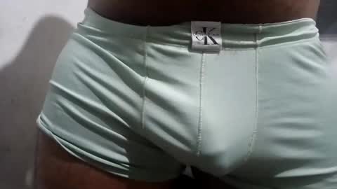 Snapshot of tsunayoshipb321 chatting on 17, 11, 2025 Tsunayoshi321 online show from 17, 11, 2025