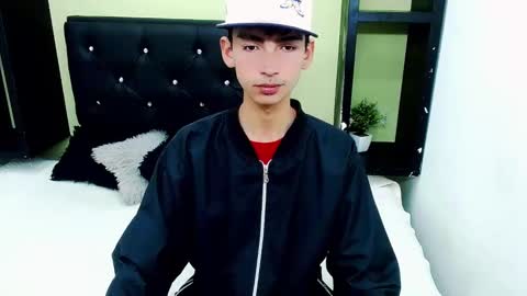 Snapshot of ttimy_x_boy chatting on 23, 12, 2024 ttimy online show from 23, 12, 2024