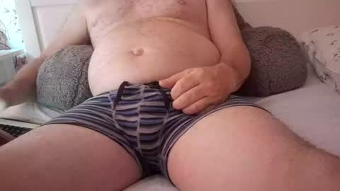 Snapshot of tugshunter183 chatting on 14, 6, 2026 tugshunter183 online show from 14, 6, 2026