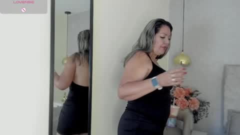 Snapshot of tutu_milf chatting on 9, 4, 2026 Tutu online show from 9, 4, 2026