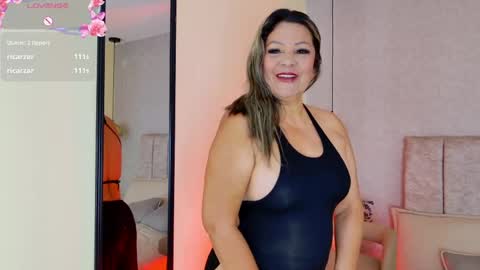 Snapshot of tutu_milf chatting on 17, 4, 2026 Tutu online show from 17, 4, 2026