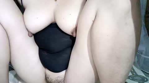 Snapshot of tuylip_sex chatting on 17, 10, 2025 tuylip_sex online show from 17, 10, 2025