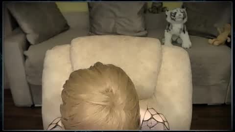 Snapshot of tvclementine chatting on 12, 11, 2025 Clementine online show from 12, 11, 2025