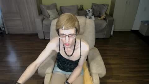 Snapshot of tvclementine chatting on 10, 3, 2026 Clementine online show from 10, 3, 2026