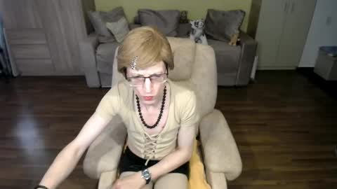 Snapshot of tvclementine chatting on 16, 3, 2026 Clementine online show from 16, 3, 2026