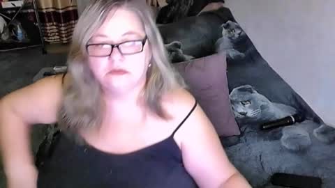 Lana online show from 23, 12, 2025