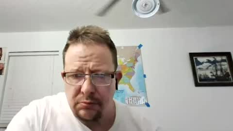 Snapshot of tweeter74 chatting on 18, 2, 2025 Tweeter74 online show from 18, 2, 2025