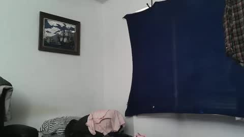 Snapshot of tweeter74 chatting on 8, 9, 2025 Tweeter74 online show from 8, 9, 2025