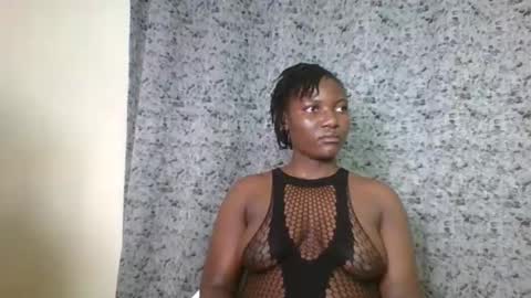 Snapshot of twerker_lyly chatting on 14, 9, 2025 twerker_lyly online show from 14, 9, 2025