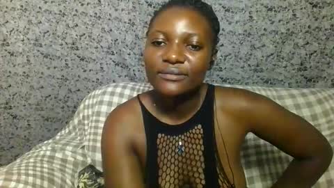 Snapshot of twerker_lyly chatting on 22, 10, 2025 twerker_lyly online show from 22, 10, 2025