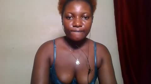 Snapshot of twerker_lyly chatting on 4, 11, 2025 twerker_lyly online show from 4, 11, 2025