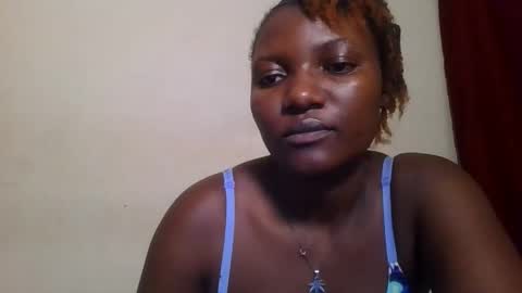 Snapshot of twerker_lyly chatting on 14, 11, 2025 twerker_lyly online show from 14, 11, 2025
