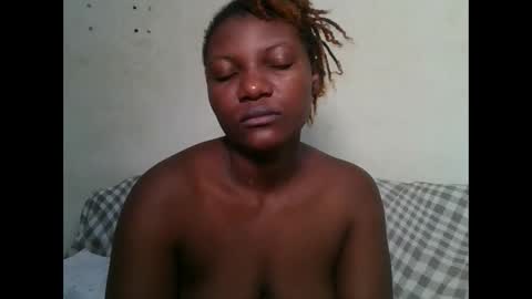 Snapshot of twerker_lyly chatting on 24, 11, 2025 twerker_lyly online show from 24, 11, 2025