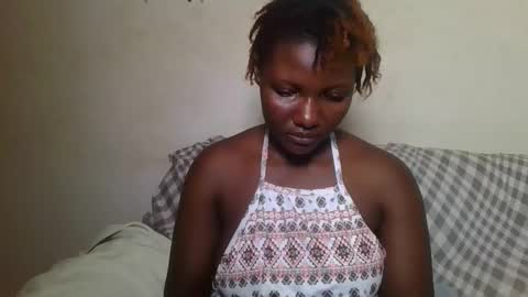 Snapshot of twerker_lyly chatting on 24, 11, 2025 twerker_lyly online show from 24, 11, 2025