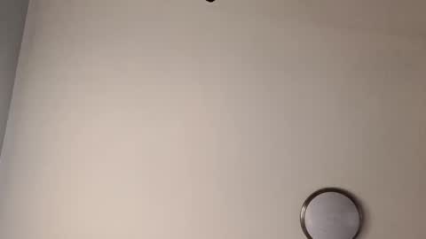 Snapshot of twest84 chatting on 1, 11, 2025 twest84 online show from 1, 11, 2025