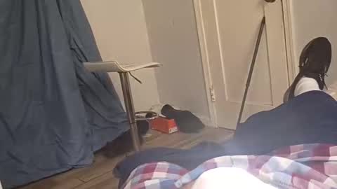 Snapshot of twest84 chatting on 2, 11, 2025 twest84 online show from 2, 11, 2025