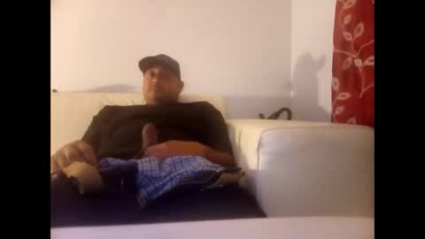 Snapshot of twest84 chatting on 19, 12, 2025 twest84 online show from 19, 12, 2025