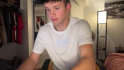 Snapshot of twink2048 chatting on 16, 12, 2025 twink2048 online show from 16, 12, 2025