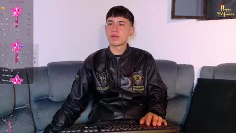 Snapshot of twink_daren chatting on 21, 10, 2025 Mr Daren online show from 21, 10, 2025