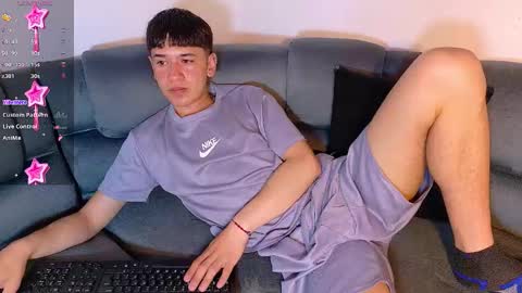 Snapshot of twink_daren chatting on 8, 11, 2025 Mr Daren online show from 8, 11, 2025