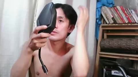 twink_lester online show from 24, 10, 2025
