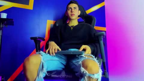 Snapshot of twink_scott19 chatting on 30, 11, 2025 twink_scott19 online show from 30, 11, 2025