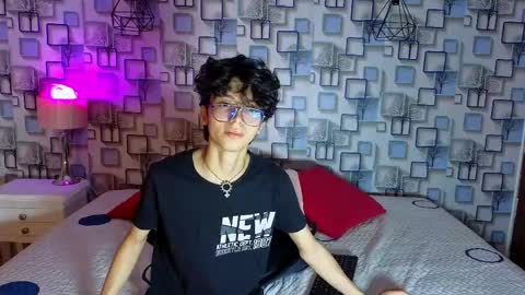 Sebastin online show from 28, 4, 2026