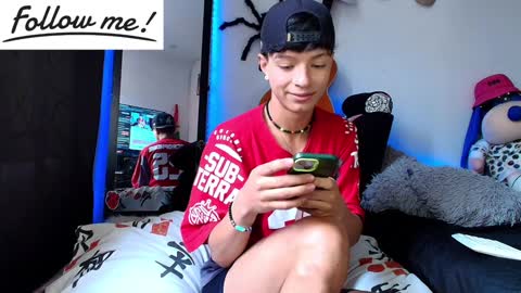 Snapshot of twink_sebas_ chatting on 1, 12, 2024 Bad boy sebastian online show from 1, 12, 2024