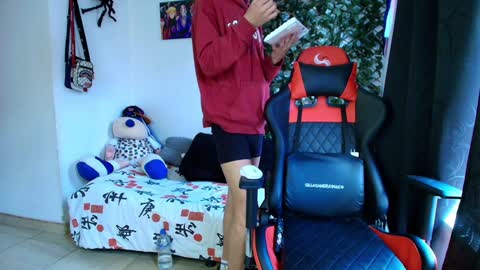 Snapshot of twink_sebas_ chatting on 24, 1, 2025 Bad boy sebastian online show from 24, 1, 2025