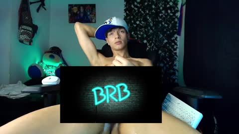 Snapshot of twink_sebas_ chatting on 9, 2, 2025 Bad boy sebastian online show from 9, 2, 2025