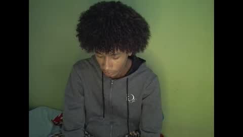 Snapshot of twinkgabriiel chatting on 16, 12, 2025 twinkgabriiel online show from 16, 12, 2025