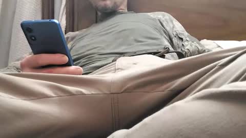 Snapshot of twinkkluvva chatting on 8, 2, 2026 twinkkluvva online show from 8, 2, 2026