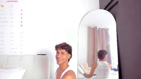 twinksboys_23 online show from 7, 7, 2026