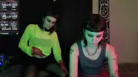 Sin and Skin online show from 21, 11, 2025