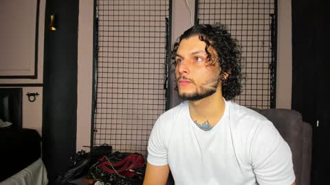 Clio  Tadeo online show from 21, 1, 2025