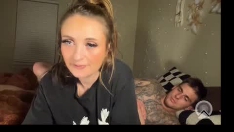 Twofreaksandacam online show from 21, 2, 2026